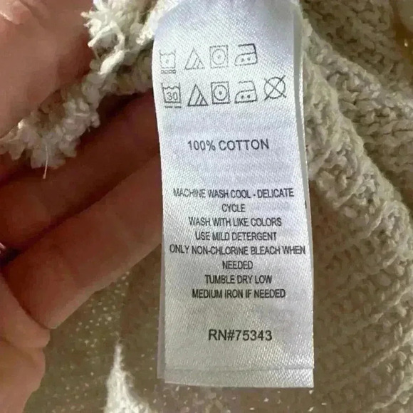 Women’s Ruby Moon Oatmeal Cream Fringe Cotton Sweater Size Small - Picture 4 of 4